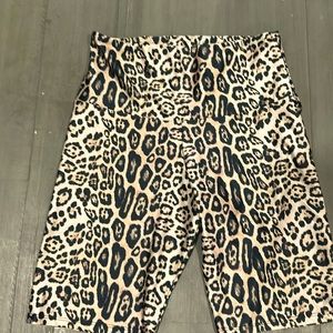 Very comfy bike shorts never worn